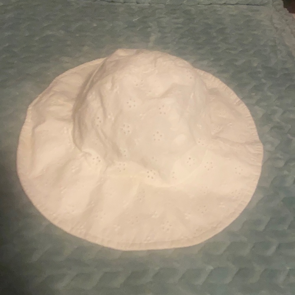 Carter’s Sun hat